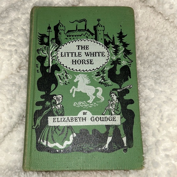 The little white horse by Elizabeth Goudge - Picture 1 of 6